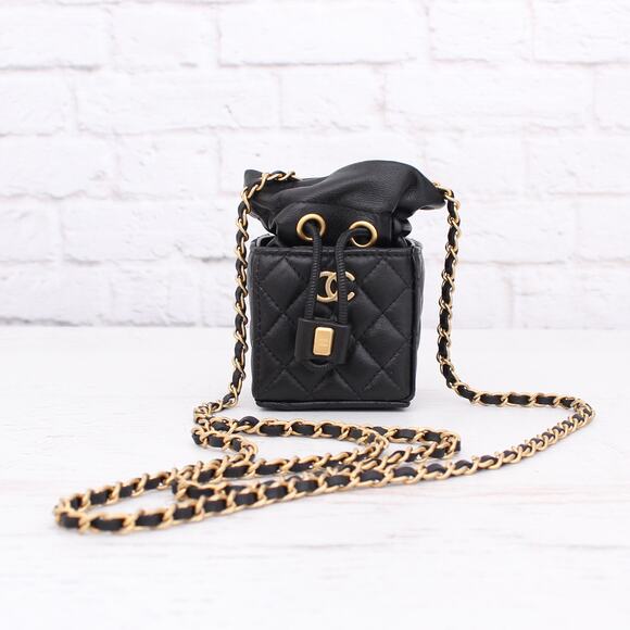Chanel Mini Drawstring Chain Shoulder Clutch Crossbody Black Caviar A2145 - Picture 1 of 13